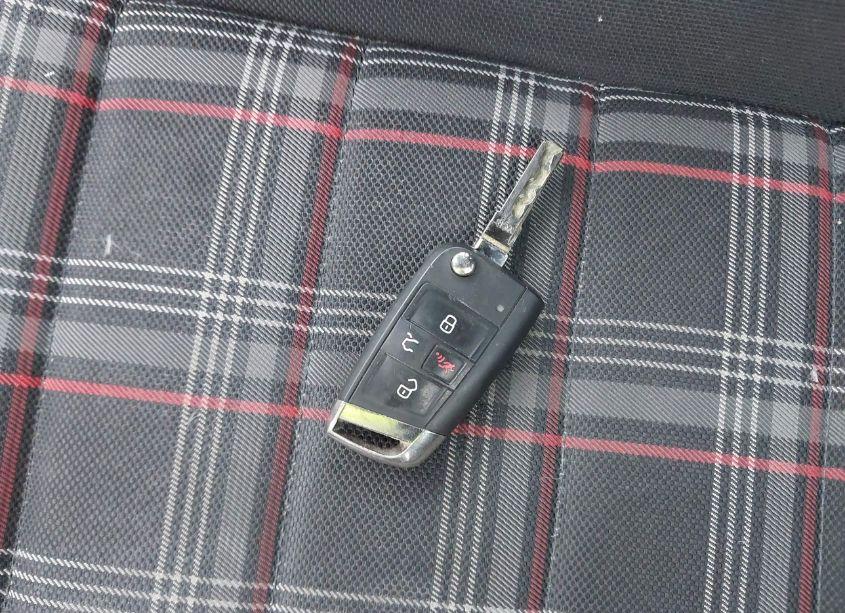 Photo 11 of 2017 Volkswagen Golf GTI AUTOBAHN 4-DOOR/S 4-DOOR/SE 4-DOOR/SPORT 4-DOOR (VIN 3VW5T7AU0HM033707)