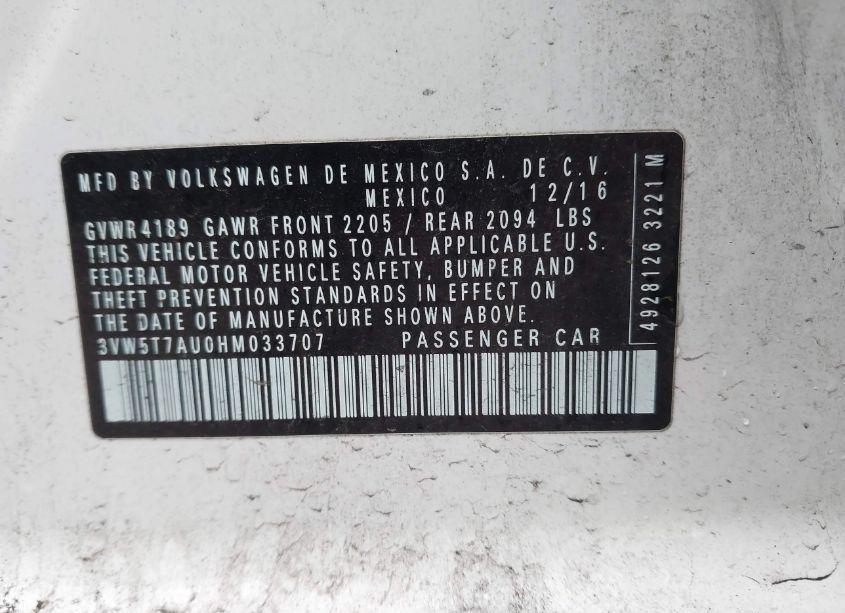 Photo 9 of 2017 Volkswagen Golf GTI AUTOBAHN 4-DOOR/S 4-DOOR/SE 4-DOOR/SPORT 4-DOOR (VIN 3VW5T7AU0HM033707)