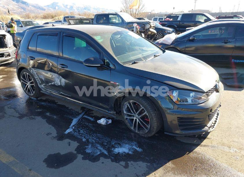 2017 Volkswagen Golf GTI AUTOBAHN 4-DOOR/S 4-DOOR/SE 4-DOOR/SPORT 4-DOOR (VIN 3VW5T7AU0HM063368) main photo