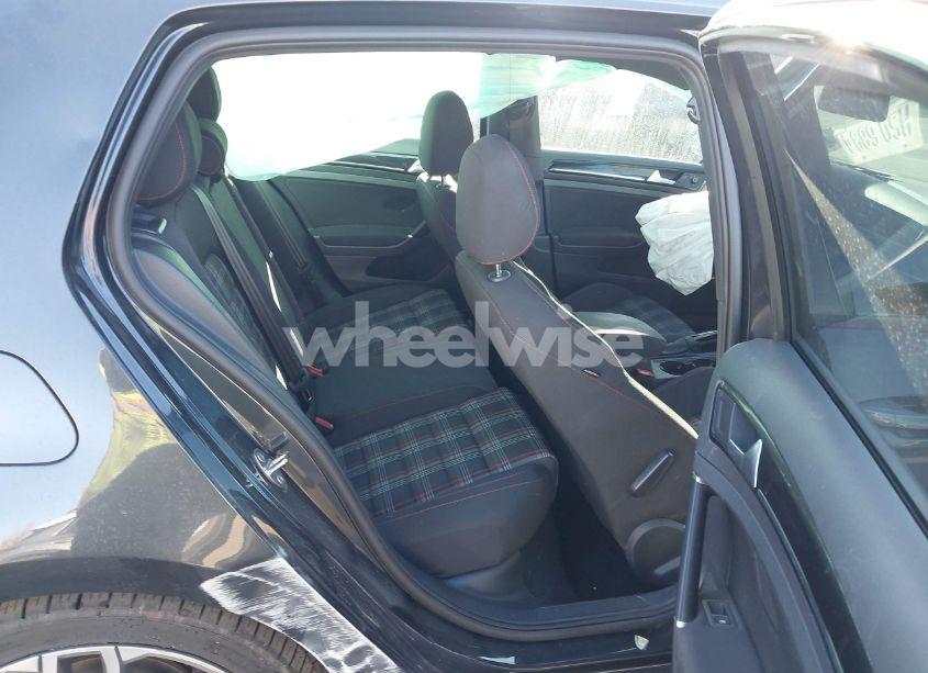 Photo 8 of 2017 Volkswagen Golf GTI AUTOBAHN 4-DOOR/S 4-DOOR/SE 4-DOOR/SPORT 4-DOOR (VIN 3VW5T7AU0HM063368)