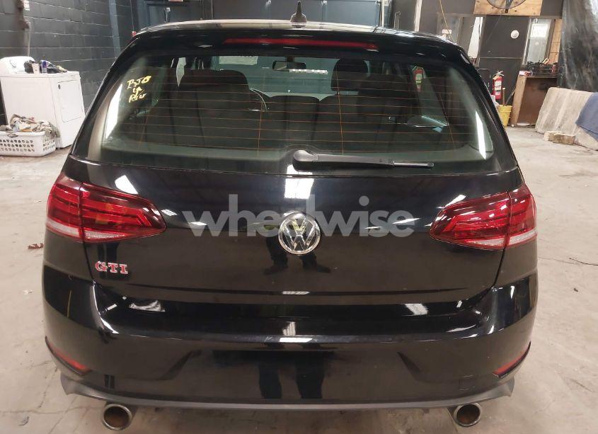 Photo 16 of 2019 Volkswagen Gti S/SE/AUTOBAHN/RABBIT EDITION (VIN 3VW5T7AU0KM025789)