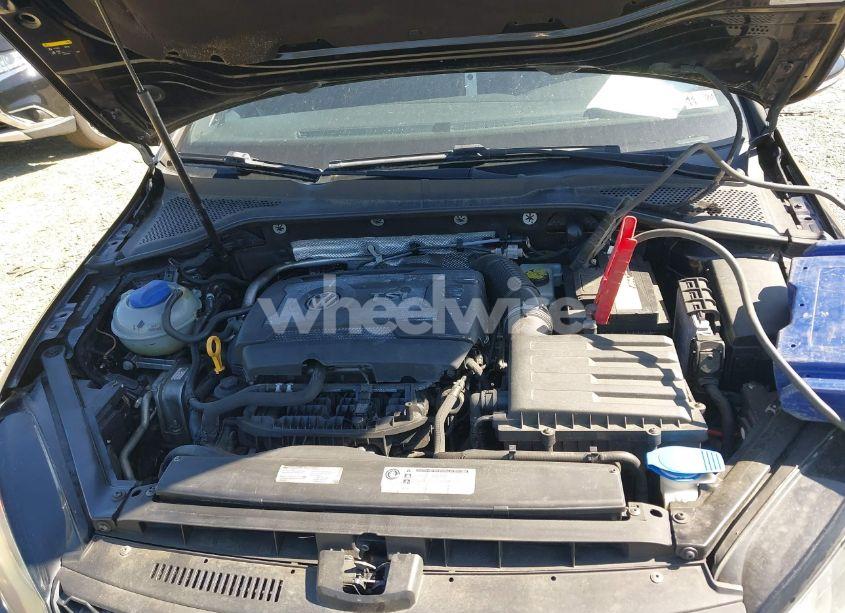 Photo 10 of 2015 Volkswagen Golf GTI 2.0T SE 4-DOOR (VIN 3VW5T7AU1FM067068)