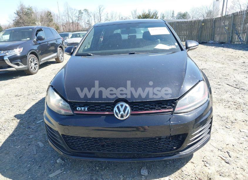 Photo 12 of 2015 Volkswagen Golf GTI 2.0T SE 4-DOOR (VIN 3VW5T7AU1FM067068)