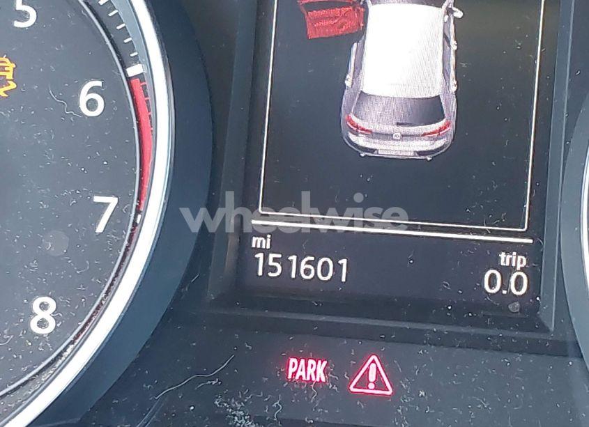 Photo 15 of 2015 Volkswagen Golf GTI 2.0T SE 4-DOOR (VIN 3VW5T7AU1FM067068)