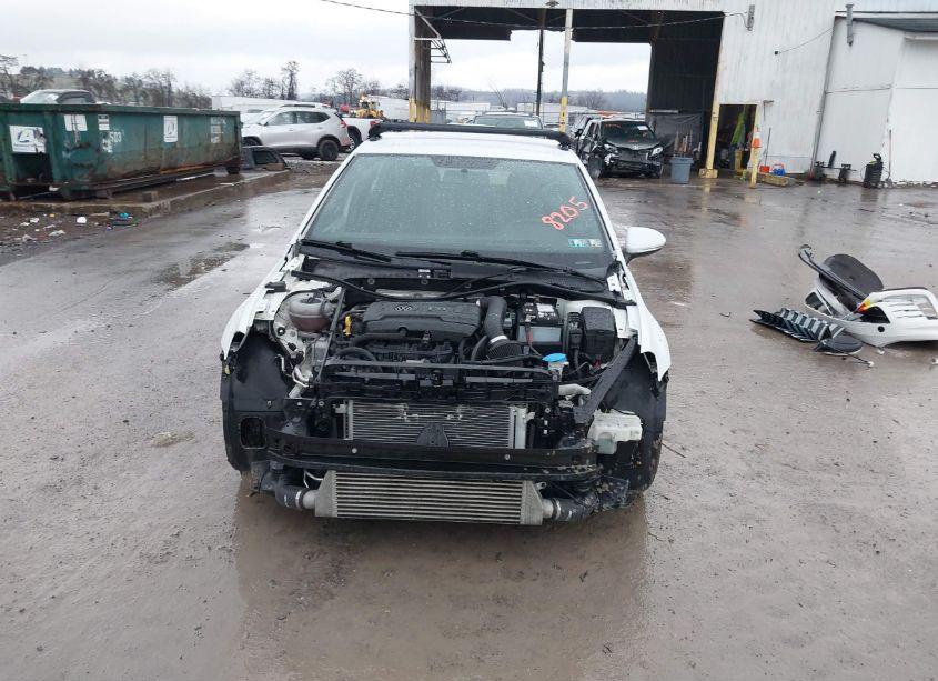 Photo 13 of 2015 Volkswagen Golf GTI 2.0T S 4-DOOR (VIN 3VW5T7AU1FM068205)