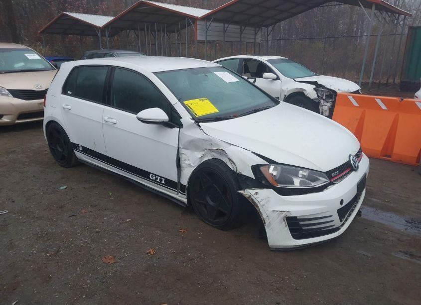 2016 Volkswagen Golf GTI S 4-DOOR (VIN 3VW5T7AU2GM065492) main photo