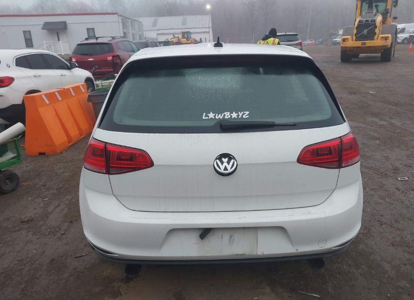 Photo 16 of 2016 Volkswagen Golf GTI S 4-DOOR (VIN 3VW5T7AU2GM065492)