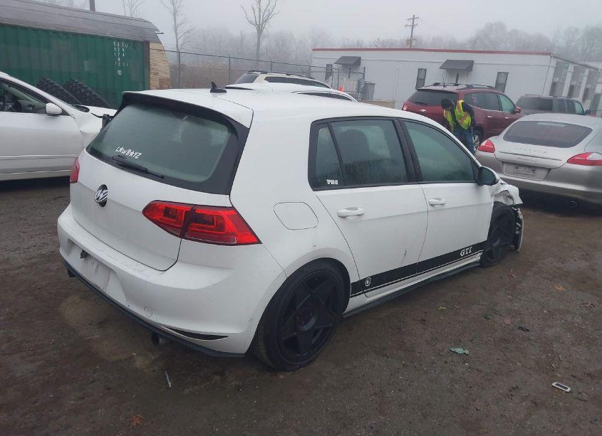 Photo 4 of 2016 Volkswagen Golf GTI S 4-DOOR (VIN 3VW5T7AU2GM065492)