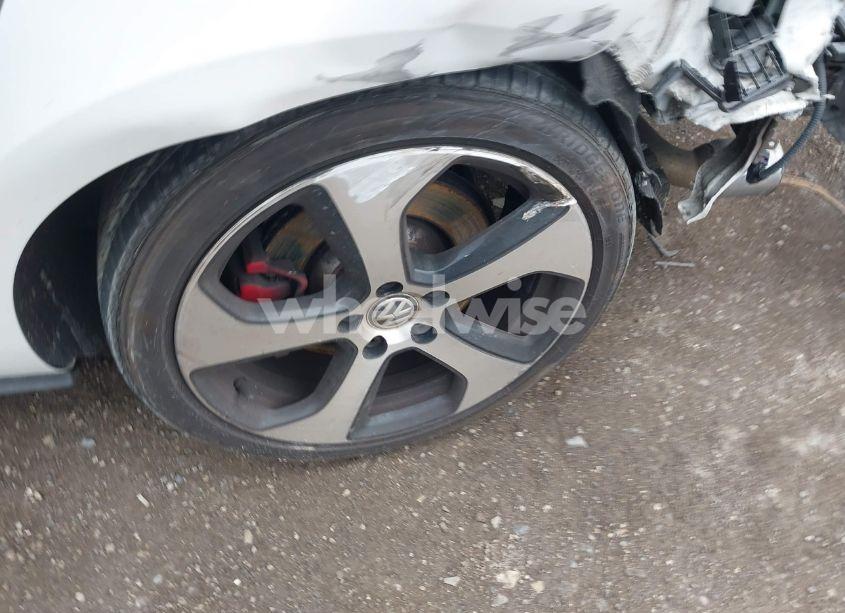 Photo 12 of 2019 Volkswagen Golf GTI 2.0T AUTOBAHN/2.0T RABBIT EDITION/2.0T S/2.0T SE (VIN 3VW5T7AU3KM010736)