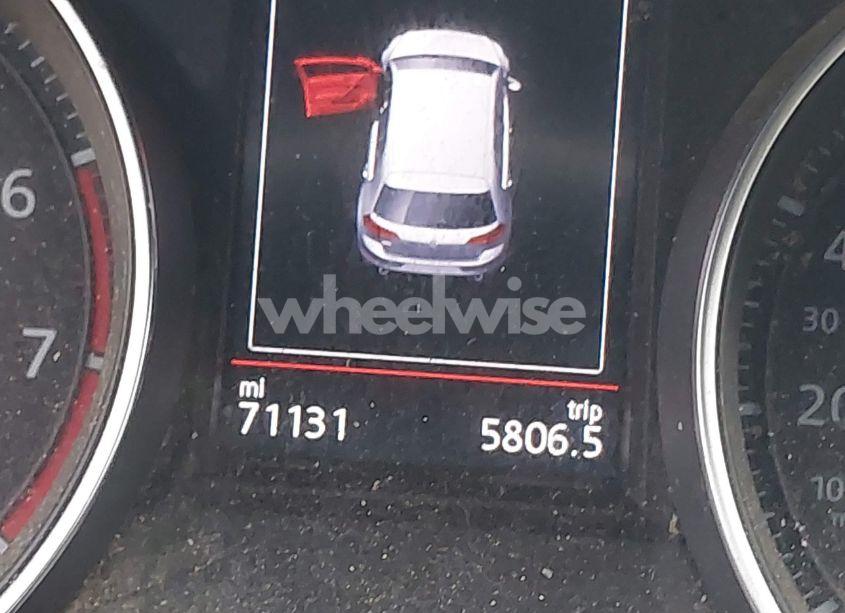 Photo 16 of 2019 Volkswagen Golf GTI 2.0T AUTOBAHN/2.0T RABBIT EDITION/2.0T S/2.0T SE (VIN 3VW5T7AU3KM010736)