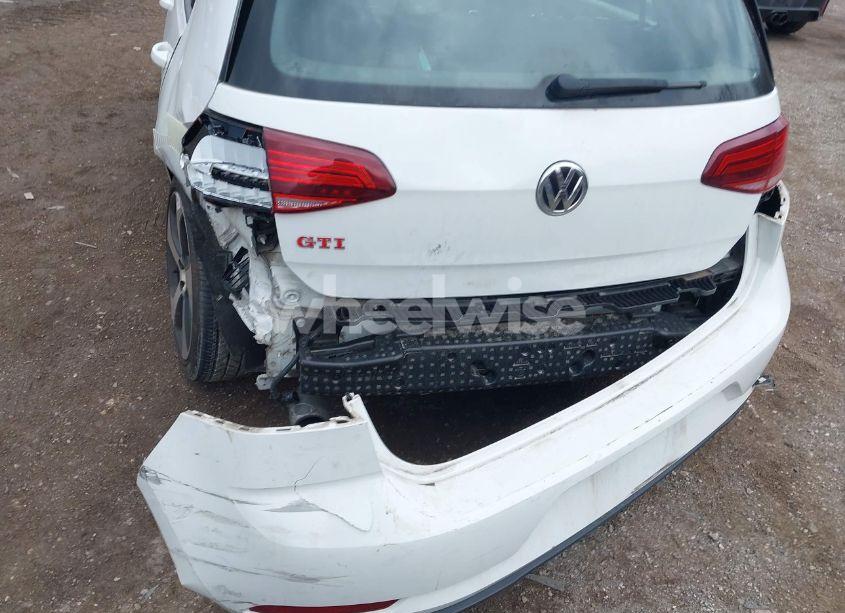 Photo 6 of 2019 Volkswagen Golf GTI 2.0T AUTOBAHN/2.0T RABBIT EDITION/2.0T S/2.0T SE (VIN 3VW5T7AU3KM010736)