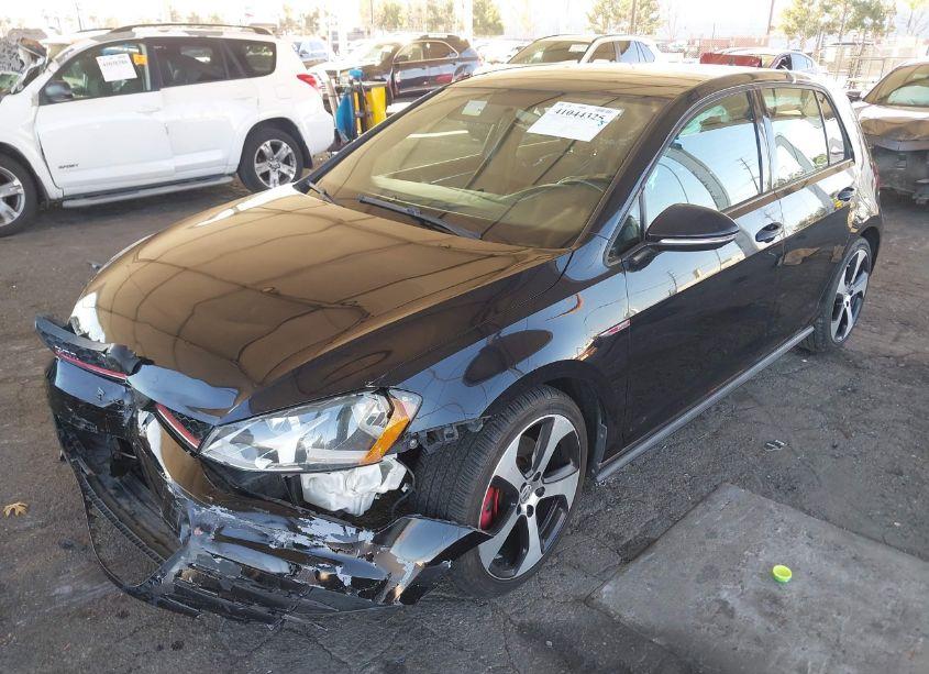 Photo 2 of 2016 Volkswagen Golf GTI S 4-DOOR (VIN 3VW5T7AU4GM028508)