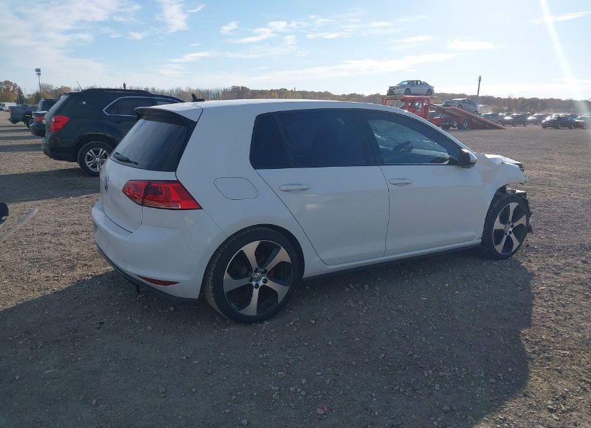 Photo 4 of 2016 Volkswagen Golf GTI S 4-DOOR (VIN 3VW5T7AU4GM036558)