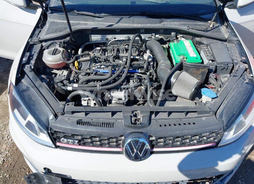 Photo 10 of 2017 Volkswagen Golf GTI AUTOBAHN 4-DOOR/S 4-DOOR/SE 4-DOOR/SPORT 4-DOOR (VIN 3VW5T7AU4HM057802)