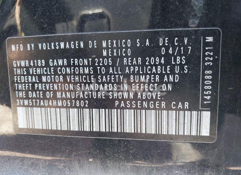 Photo 9 of 2017 Volkswagen Golf GTI AUTOBAHN 4-DOOR/S 4-DOOR/SE 4-DOOR/SPORT 4-DOOR (VIN 3VW5T7AU4HM057802)