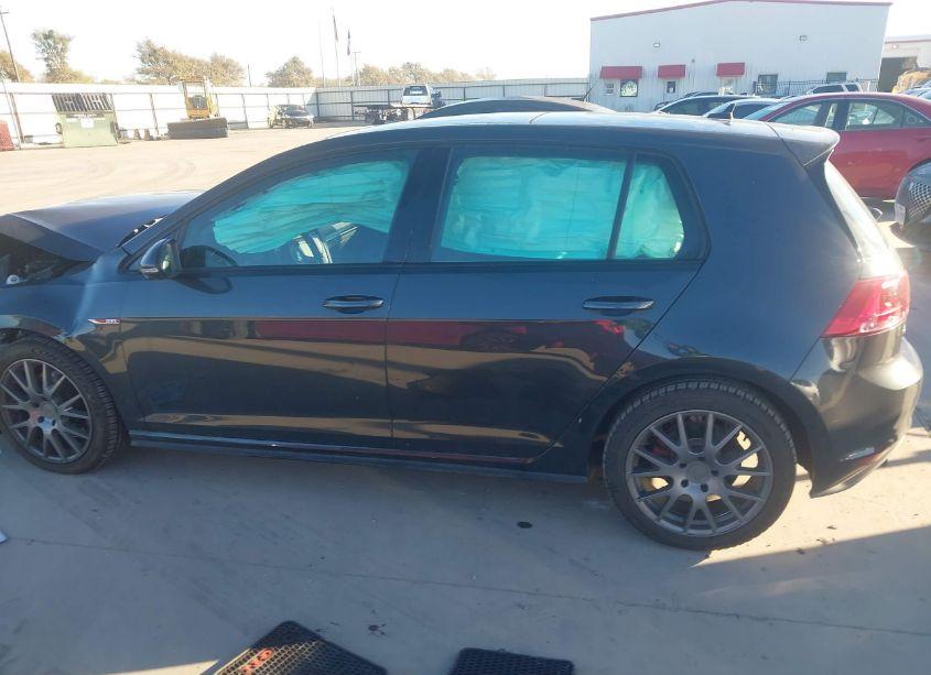 Photo 14 of 2016 Volkswagen Golf GTI SE 4-DOOR (VIN 3VW5T7AU5GM036715)