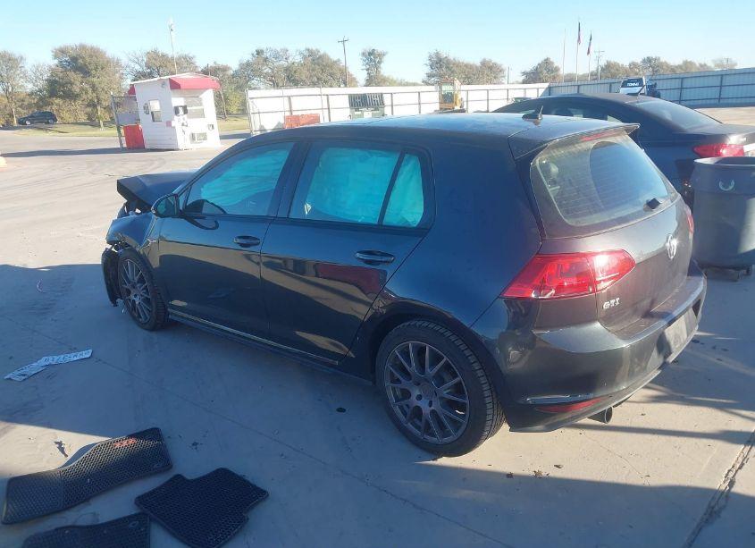 Photo 3 of 2016 Volkswagen Golf GTI SE 4-DOOR (VIN 3VW5T7AU5GM036715)