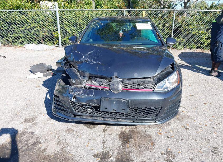 Photo 6 of 2017 Volkswagen Golf GTI AUTOBAHN 4-DOOR/S 4-DOOR/SE 4-DOOR/SPORT 4-DOOR (VIN 3VW5T7AU5HM015817)