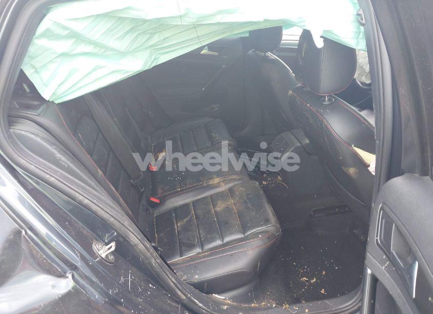 Photo 8 of 2019 Volkswagen Golf GTI 2.0T AUTOBAHN/2.0T RABBIT EDITION/2.0T S/2.0T SE (VIN 3VW5T7AU5KM017879)