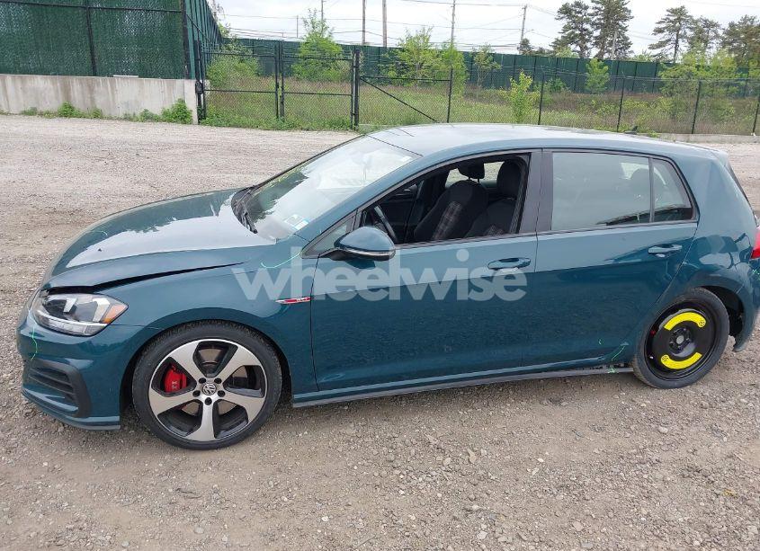 Photo 14 of 2019 Volkswagen Golf GTI 2.0T AUTOBAHN/2.0T RABBIT EDITION/2.0T S/2.0T SE (VIN 3VW5T7AU5KM025738)