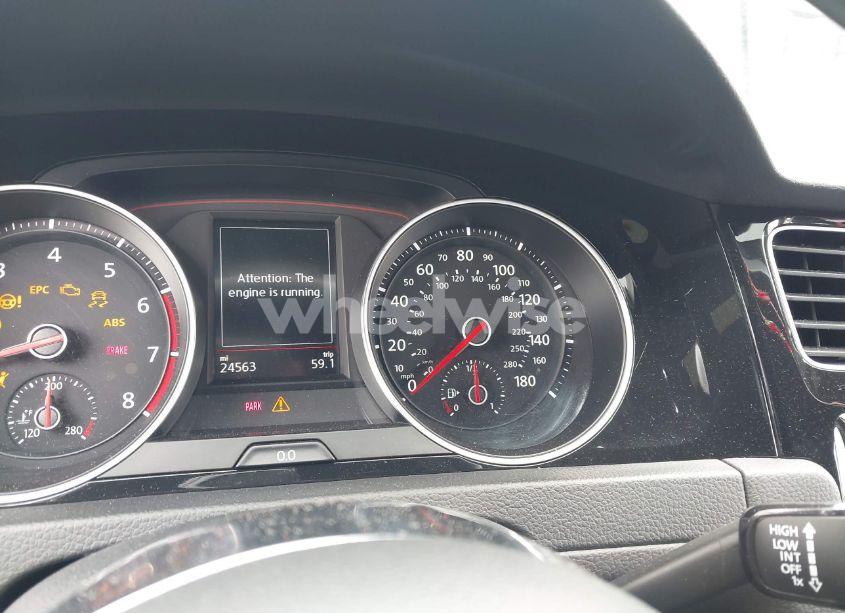 Photo 15 of 2019 Volkswagen Golf GTI 2.0T AUTOBAHN/2.0T RABBIT EDITION/2.0T S/2.0T SE (VIN 3VW5T7AU5KM025738)