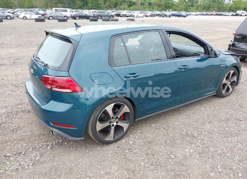 Photo 4 of 2019 Volkswagen Golf GTI 2.0T AUTOBAHN/2.0T RABBIT EDITION/2.0T S/2.0T SE (VIN 3VW5T7AU5KM025738)