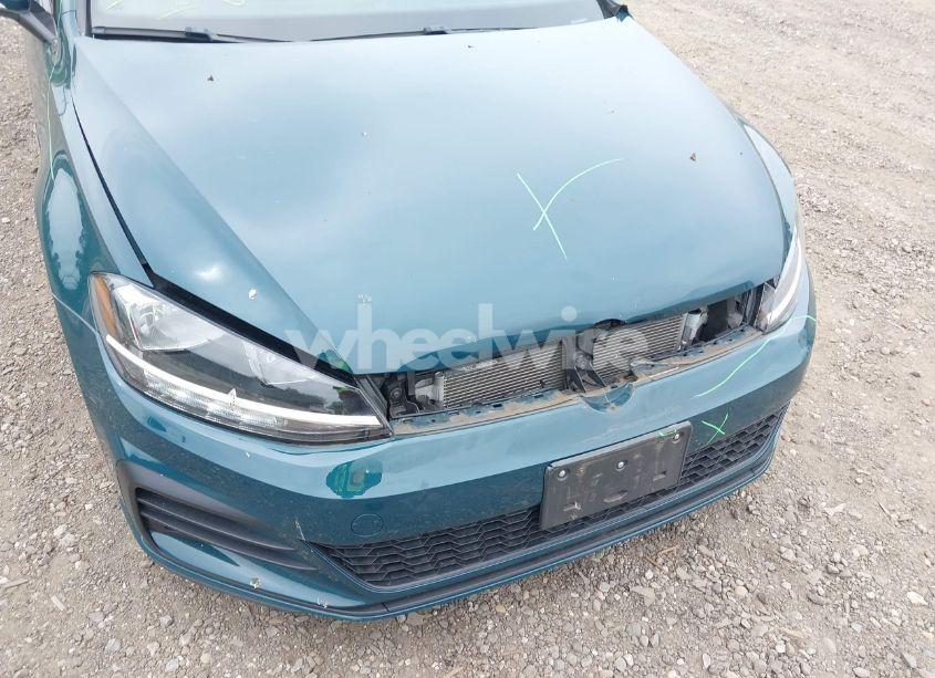 Photo 6 of 2019 Volkswagen Golf GTI 2.0T AUTOBAHN/2.0T RABBIT EDITION/2.0T S/2.0T SE (VIN 3VW5T7AU5KM025738)