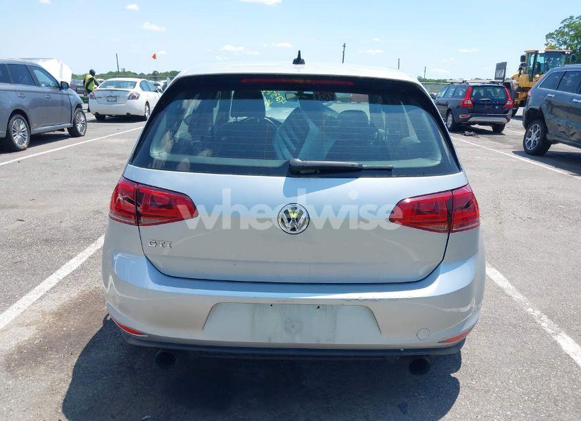 Photo 16 of 2015 Volkswagen Golf GTI 2.0T AUTOBAHN 4-DOOR (VIN 3VW5T7AU6FM007772)