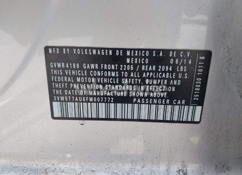 Photo 9 of 2015 Volkswagen Golf GTI 2.0T AUTOBAHN 4-DOOR (VIN 3VW5T7AU6FM007772)