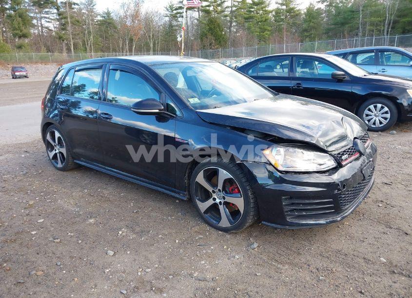 2015 Volkswagen Golf GTI 2.0T S 4-DOOR (VIN 3VW5T7AU6FM010980) main photo