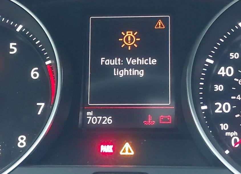 Photo 16 of 2019 Volkswagen Golf GTI 2.0T AUTOBAHN/2.0T RABBIT EDITION/2.0T S/2.0T SE (VIN 3VW5T7AU7KM029807)