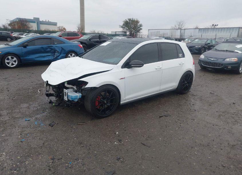 Photo 2 of 2019 Volkswagen Golf GTI 2.0T AUTOBAHN/2.0T RABBIT EDITION/2.0T S/2.0T SE (VIN 3VW5T7AU7KM029807)