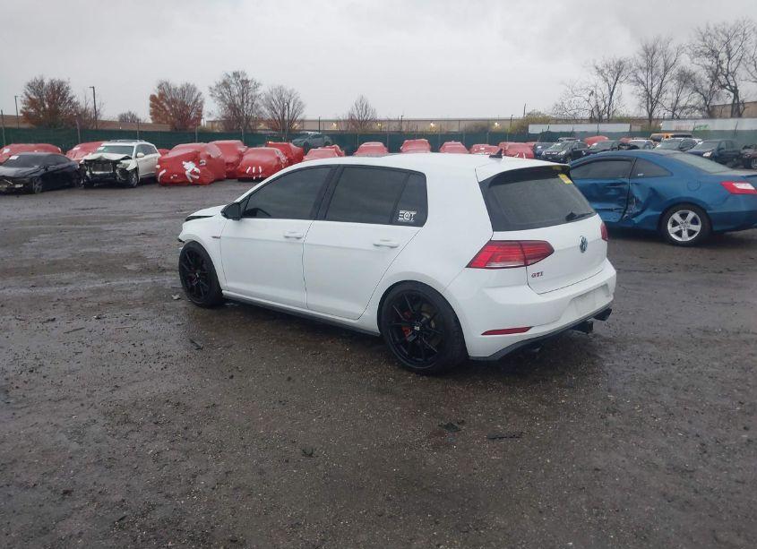 Photo 3 of 2019 Volkswagen Golf GTI 2.0T AUTOBAHN/2.0T RABBIT EDITION/2.0T S/2.0T SE (VIN 3VW5T7AU7KM029807)