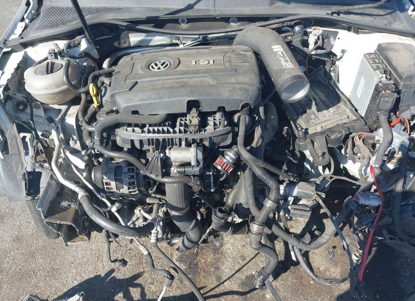 Photo 10 of 2016 Volkswagen Golf GTI S 4-DOOR (VIN 3VW5T7AU8GM053718)