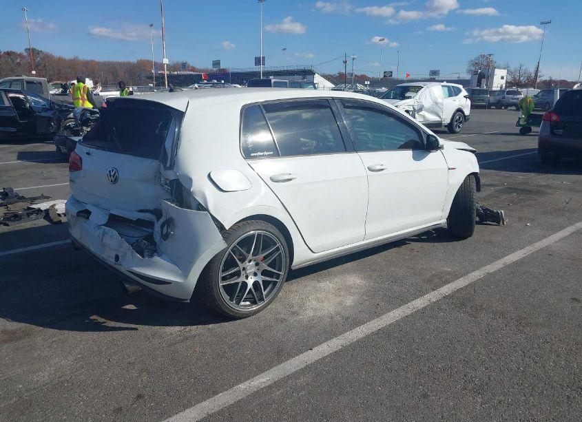 Photo 4 of 2016 Volkswagen Golf GTI S 4-DOOR (VIN 3VW5T7AU8GM053718)