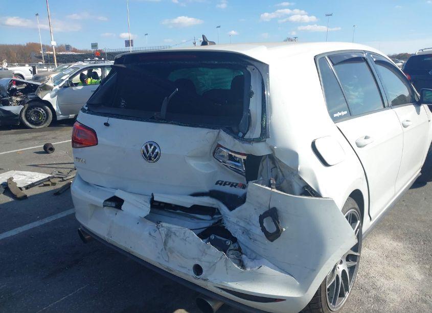 Photo 6 of 2016 Volkswagen Golf GTI S 4-DOOR (VIN 3VW5T7AU8GM053718)