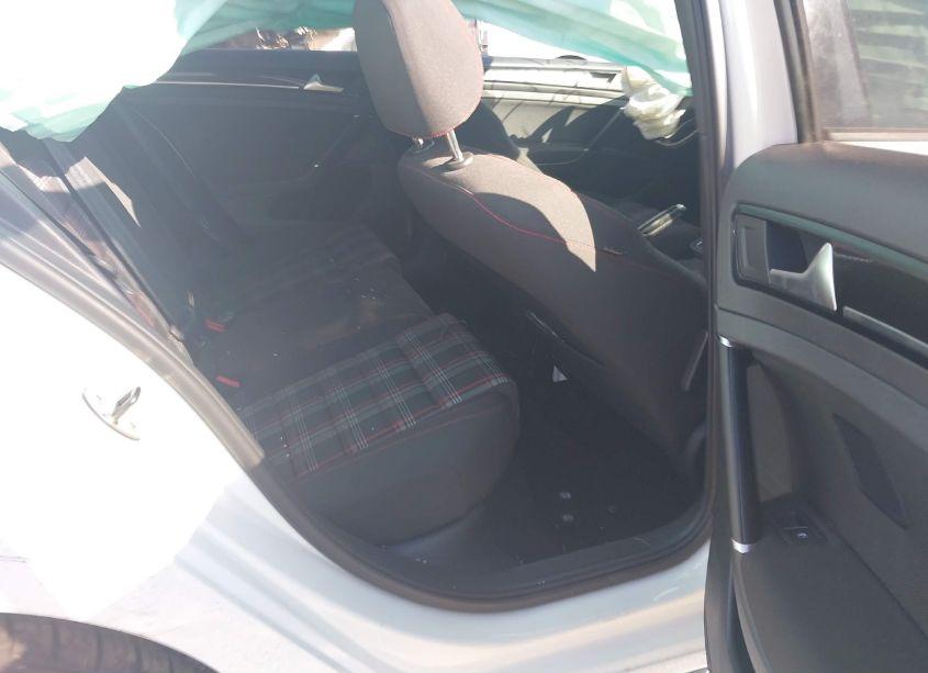 Photo 8 of 2016 Volkswagen Golf GTI S 4-DOOR (VIN 3VW5T7AU8GM053718)