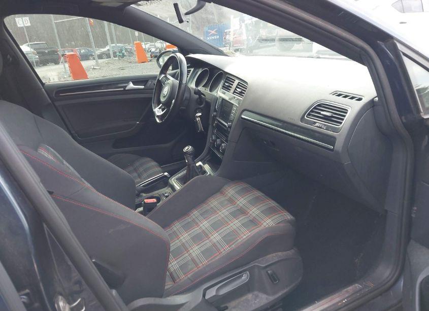Photo 5 of 2016 Volkswagen Golf GTI S 4-DOOR (VIN 3VW5T7AU8GM066985)