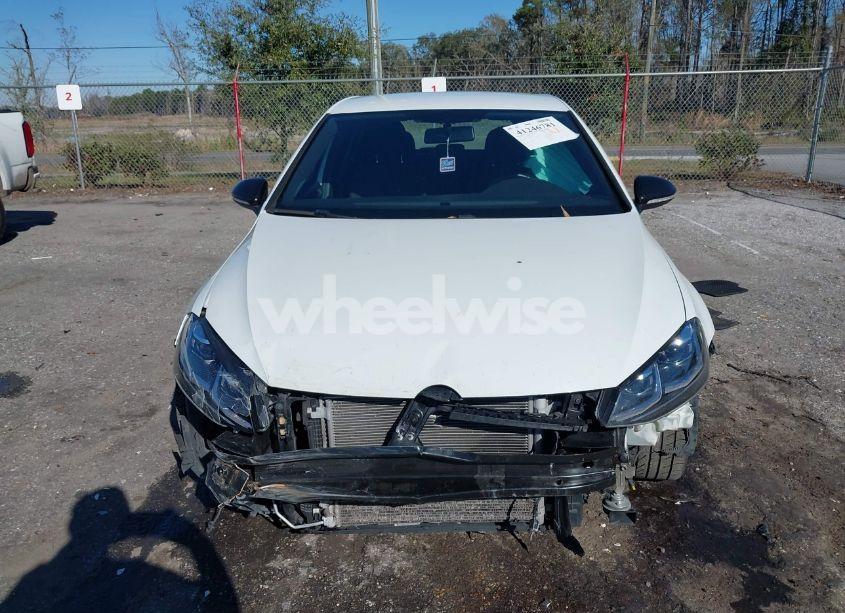 Photo 11 of 2017 Volkswagen Golf GTI AUTOBAHN 4-DOOR/S 4-DOOR/SE 4-DOOR/SPORT 4-DOOR (VIN 3VW5T7AU8HM063747)