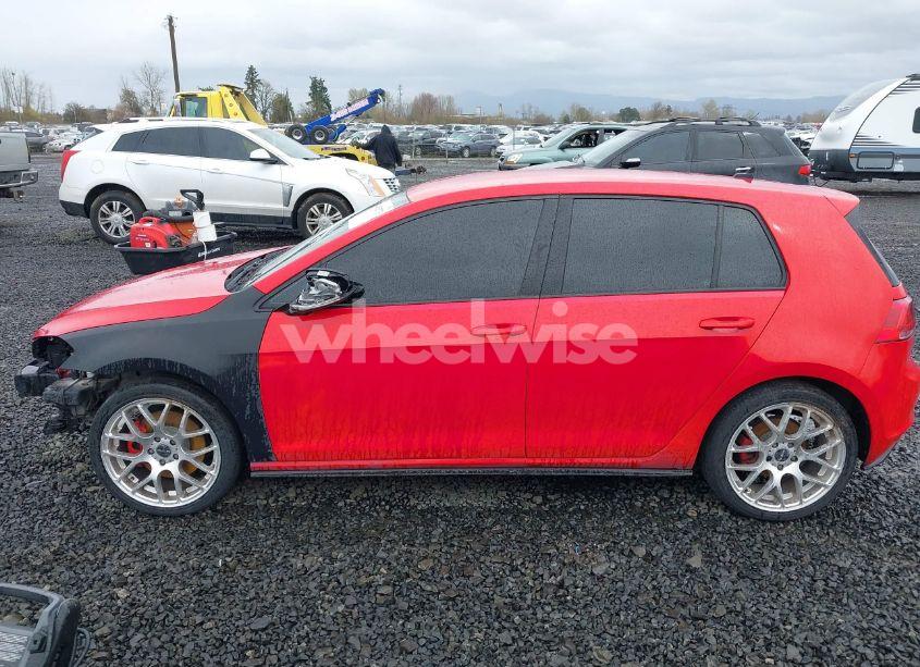 Photo 14 of 2017 Volkswagen Golf GTI AUTOBAHN 4-DOOR/S 4-DOOR/SE 4-DOOR/SPORT 4-DOOR (VIN 3VW5T7AU9HM030871)