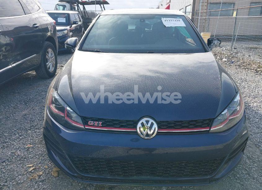 Photo 11 of 2019 Volkswagen Golf GTI 2.0T AUTOBAHN/2.0T RABBIT EDITION/2.0T S/2.0T SE (VIN 3VW5T7AU9KM031316)
