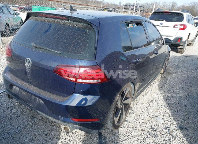 Photo 4 of 2019 Volkswagen Golf GTI 2.0T AUTOBAHN/2.0T RABBIT EDITION/2.0T S/2.0T SE (VIN 3VW5T7AU9KM031316)