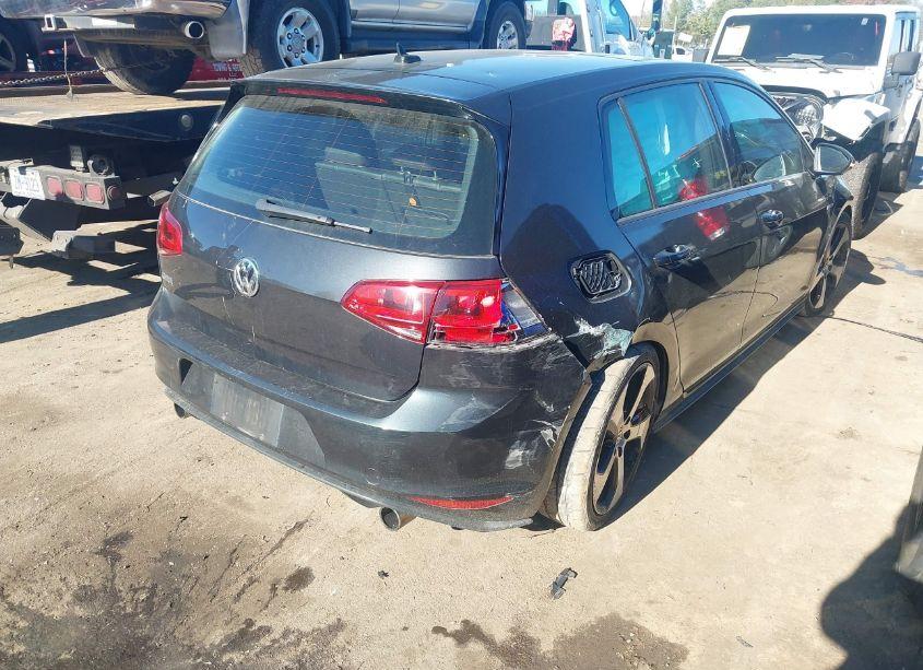 Photo 4 of 2015 Volkswagen Golf GTI 2.0T SE 4-DOOR (VIN 3VW5T7AUXFM001053)