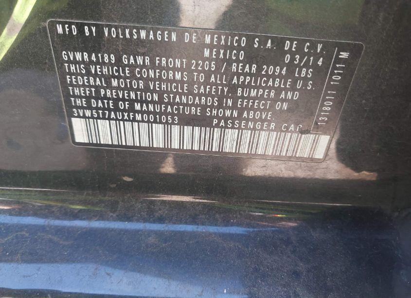 Photo 9 of 2015 Volkswagen Golf GTI 2.0T SE 4-DOOR (VIN 3VW5T7AUXFM001053)