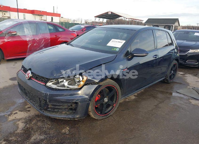 Photo 2 of 2016 Volkswagen Golf GTI S 4-DOOR (VIN 3VW5T7AUXGM044020)