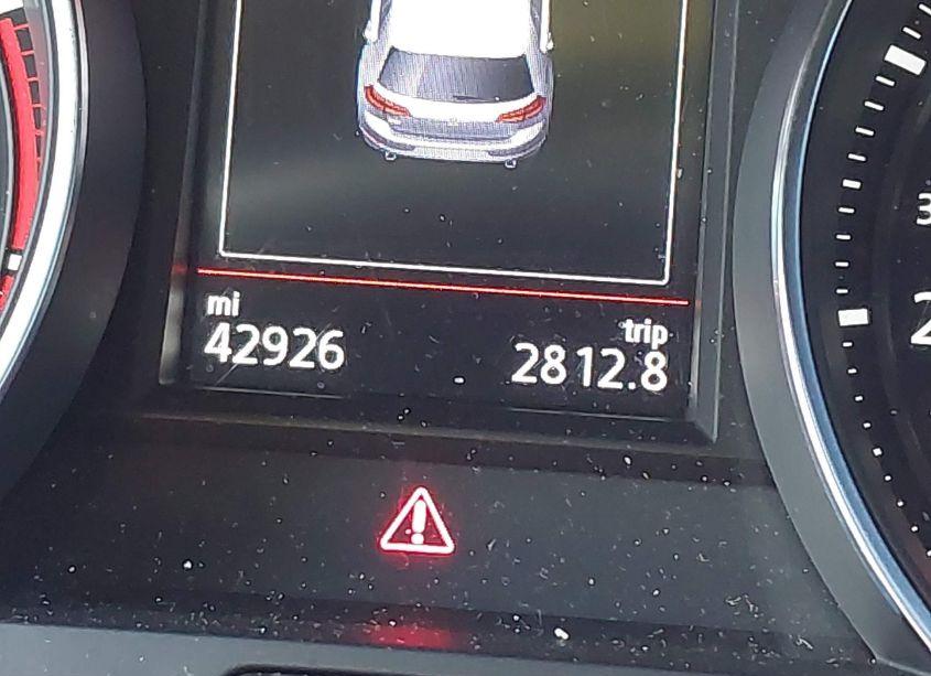 Photo 15 of 2019 Volkswagen Golf GTI 2.0T AUTOBAHN/2.0T RABBIT EDITION/2.0T S/2.0T SE (VIN 3VW5T7AUXKM017859)