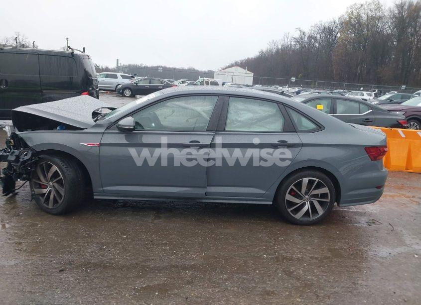 Photo 14 of 2019 Volkswagen Jetta GLI 2.0T 35TH ANNIVERSARY EDITION/2.0T AUTOBAHN/2.0T S (VIN 3VW5T7BU2KM251816)