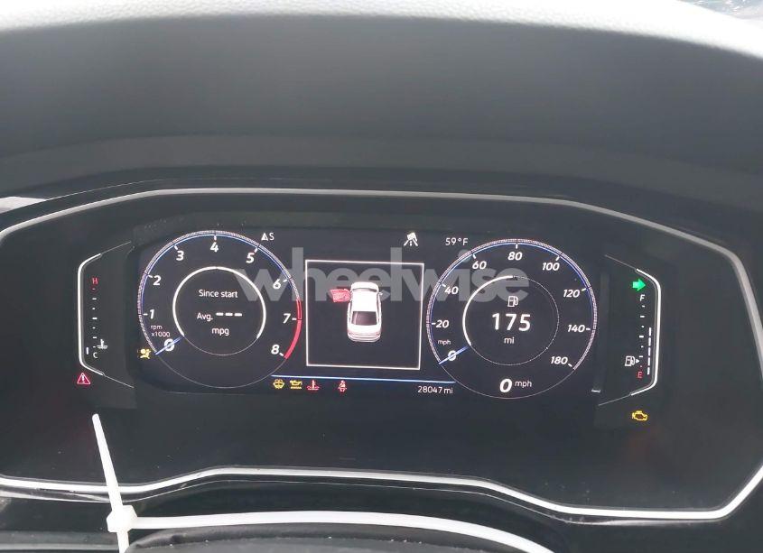 Photo 7 of 2019 Volkswagen Jetta GLI 2.0T 35TH ANNIVERSARY EDITION/2.0T AUTOBAHN/2.0T S (VIN 3VW5T7BU2KM251816)