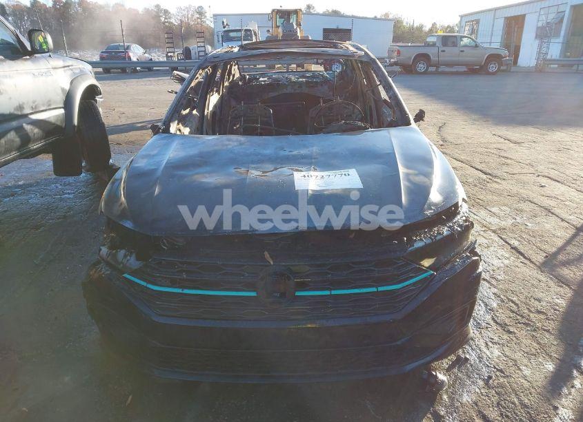 Photo 6 of 2019 Volkswagen Jetta GLI 2.0T 35TH ANNIVERSARY EDITION/2.0T AUTOBAHN/2.0T S (VIN 3VW5T7BU3KM150090)