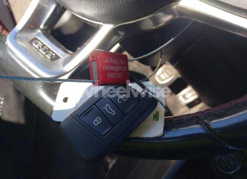 Photo 11 of 2019 Volkswagen Jetta GLI 2.0T 35TH ANNIVERSARY EDITION/2.0T AUTOBAHN/2.0T S (VIN 3VW5T7BU3KM225015)